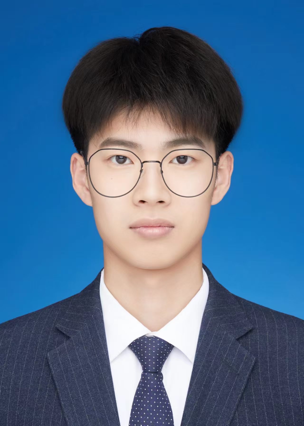 解奇烨